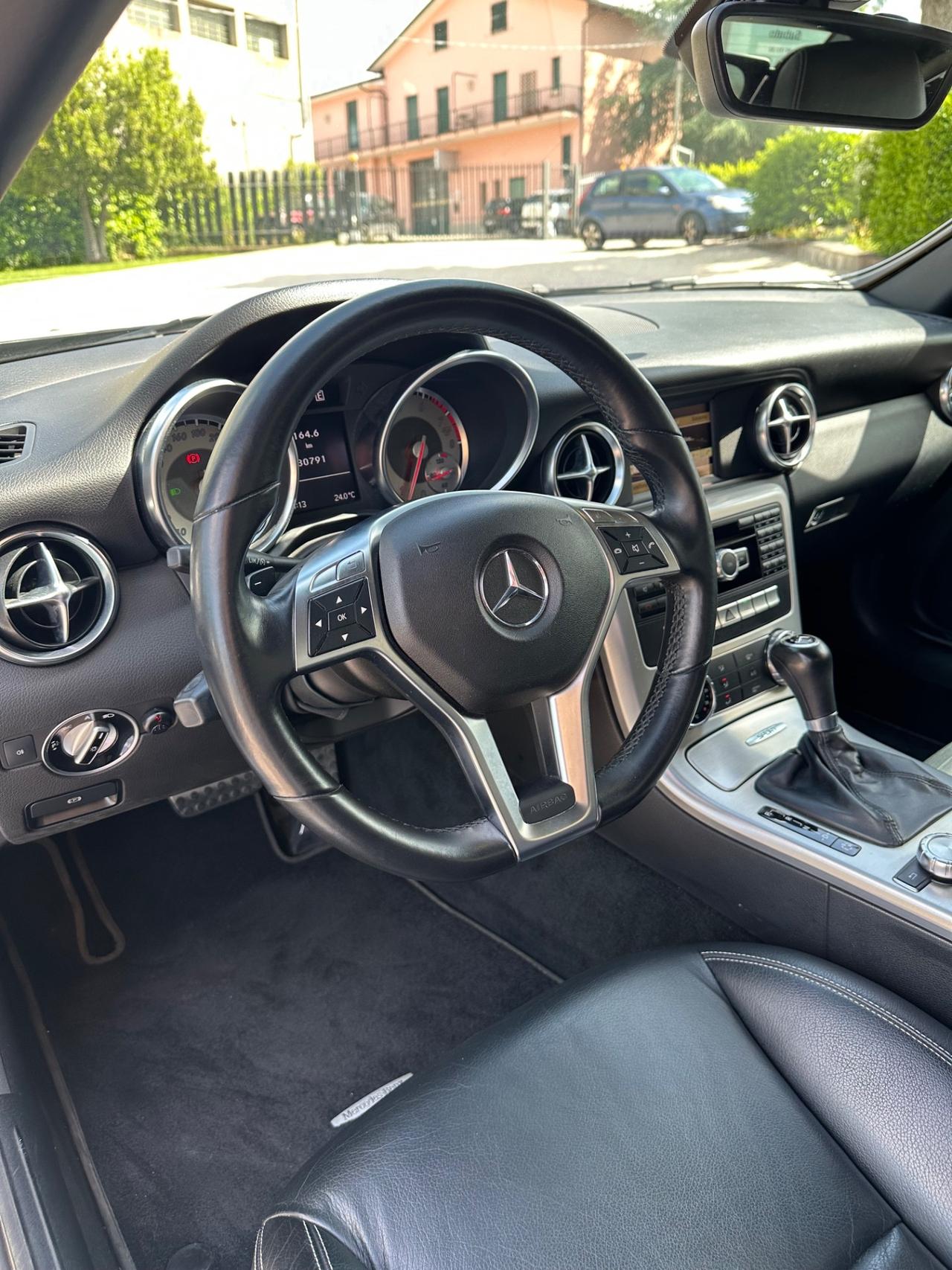 Mercedes-benz SLK 200 CGI sport
