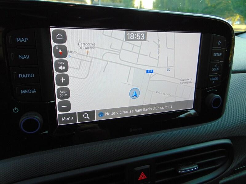 HYUNDAI i10 3ª serie i10 1.0 MPI AT Connectline