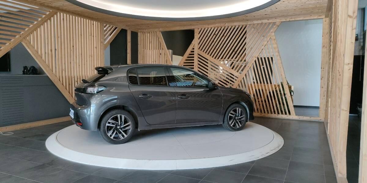 Peugeot 208 1.5 bluehdi Allure Pack s&s 100cv