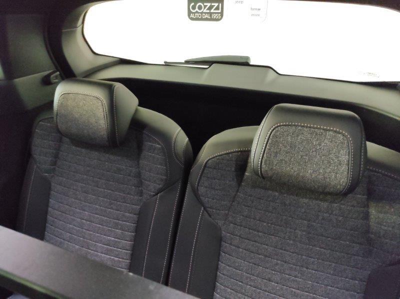 PEUGEOT 5008 3ª serie - 5008 Hybrid 145 e-DCS6 Allure