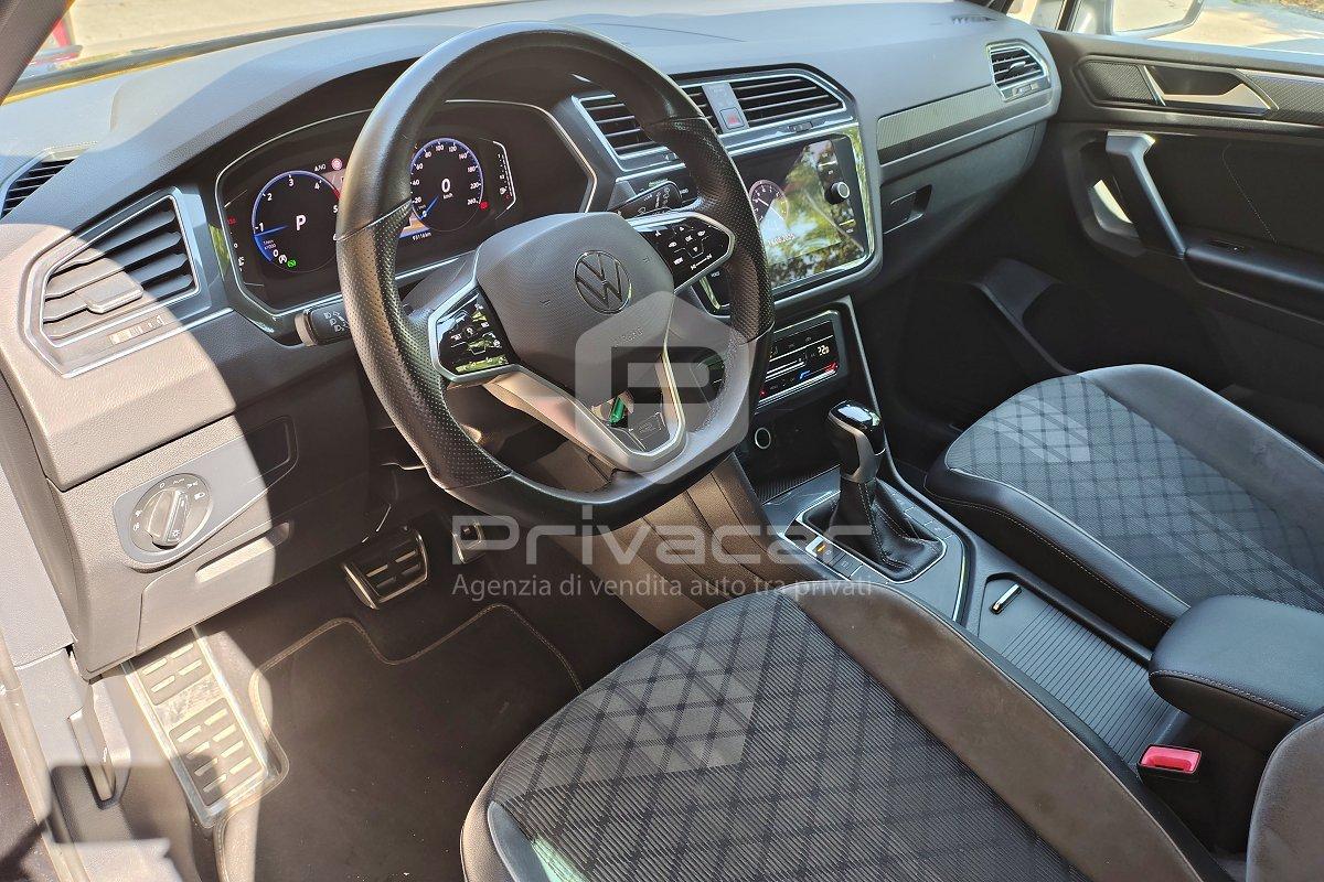 VOLKSWAGEN Tiguan 2.0 TDI 150 CV SCR DSG R-Line