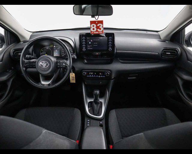 TOYOTA Yaris 1.5 Hybrid 5 porte Business