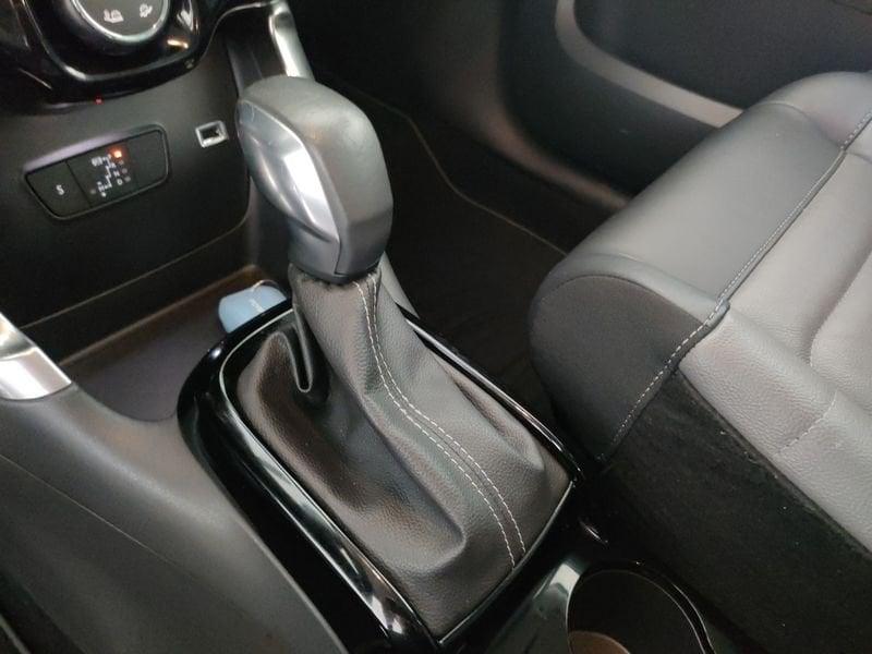 Citroën C3 Aircross BlueHDi 120 S&S EAT6 Shine Pack