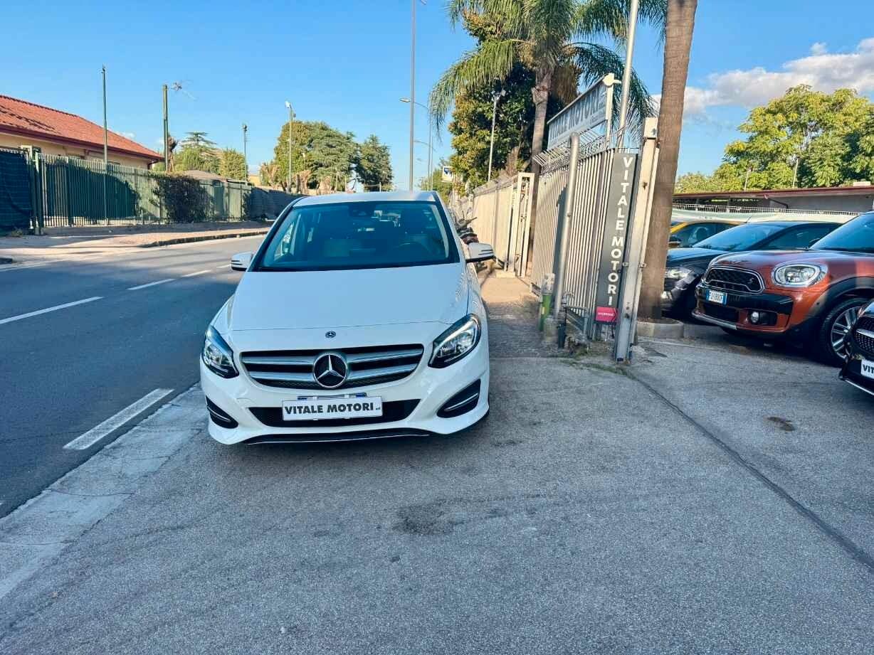 MERCEDES CLASSE B 180 D 1.5 PREMIUM