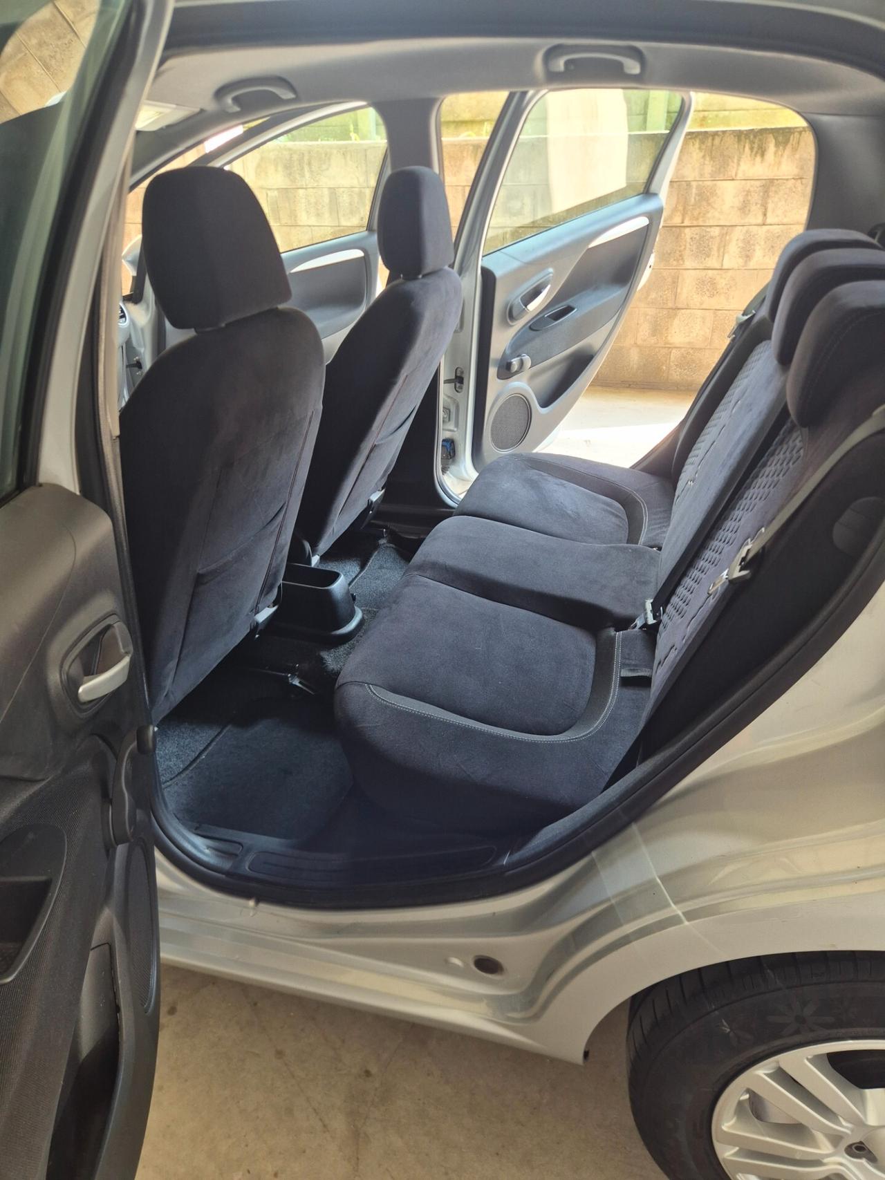 FIAT GRANDE PUNTO EURO 6 PERFETTA