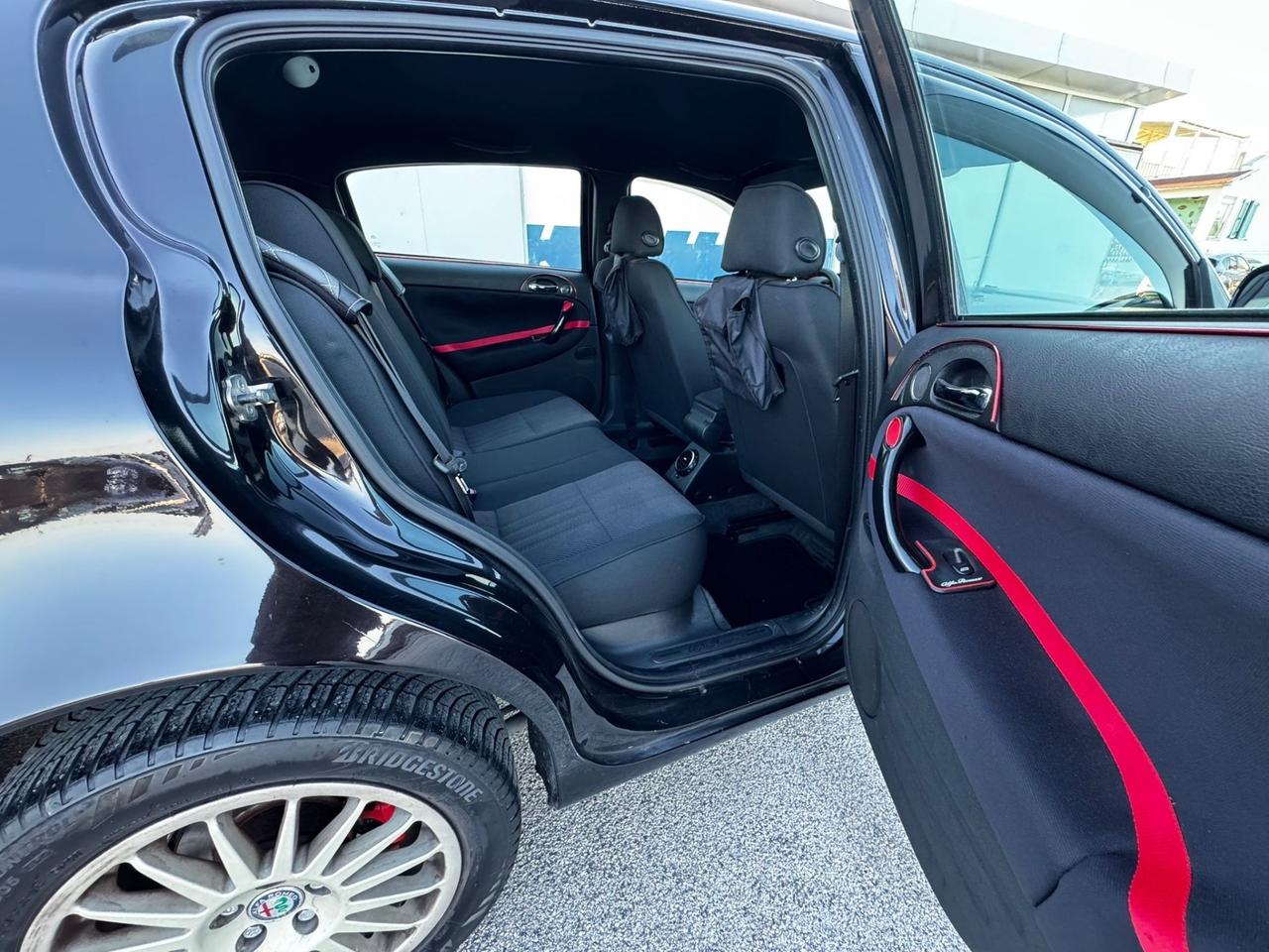 Alfa Romeo 147 1.9 JTD (120) 5 porte Progression