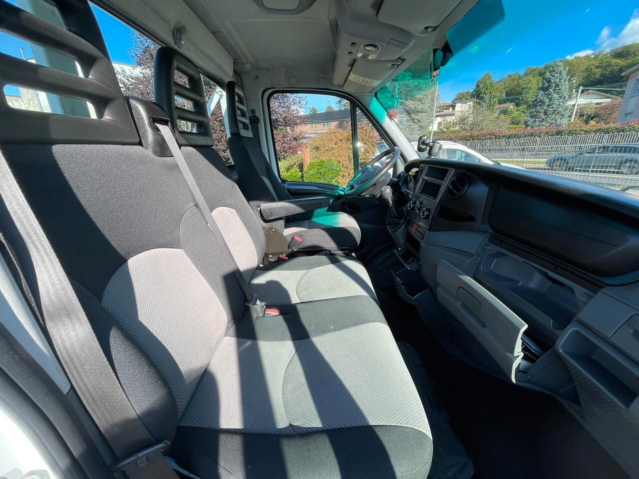 Iveco Daily 35C15L BTor 3.0 HPT PLM-RG Cabinato