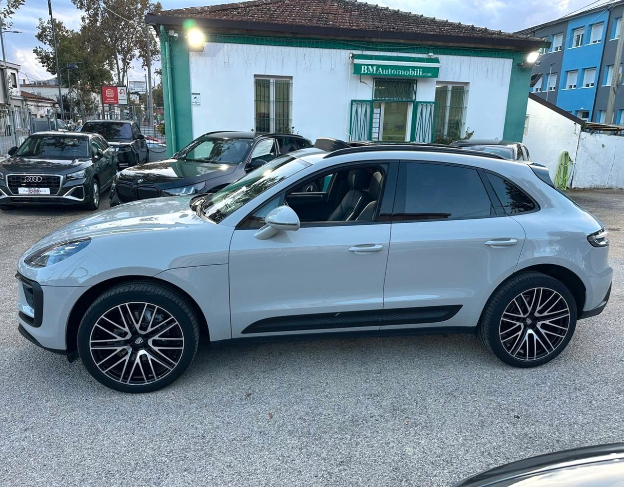 PORSCHE MACAN 2.0 265CV PDK - PANO - C21" - BOOK SERVICE