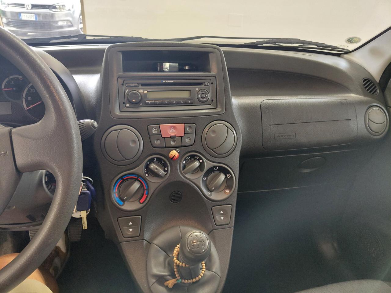 FIAT PANDA ANNO 2010 BZ 1.2 ADATTA NEOPATENTATI KM 66 MILA