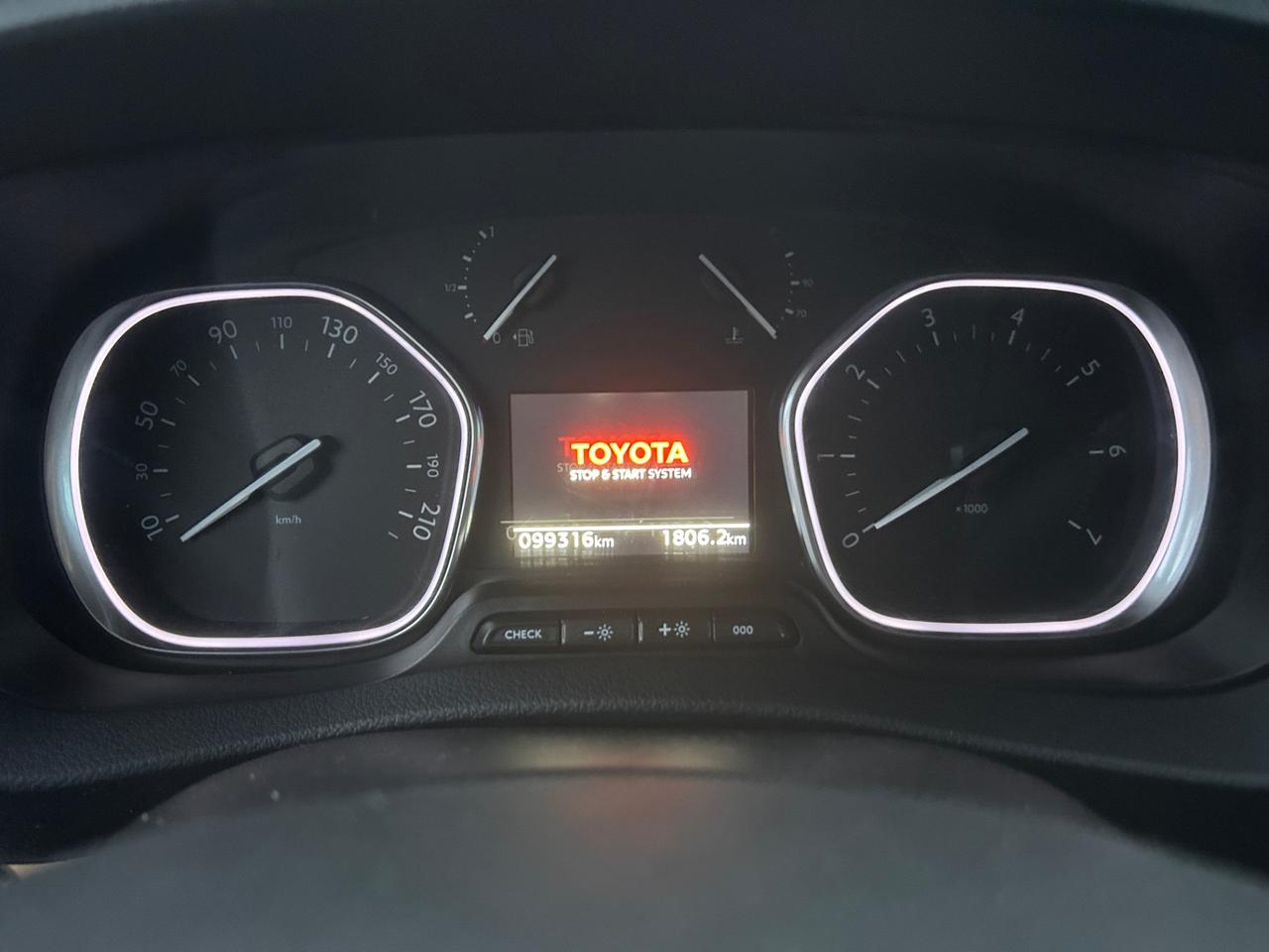 TOYOTA Proace Verso 1.5d 120cv S&S L0 Executive 5p 8p.ti E6d #ganciotraino