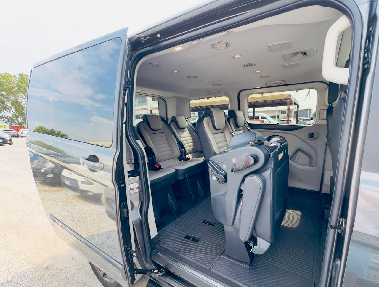 Ford Tourneo Custom 320 2.0 TDCi 185CV PC Titanium X
