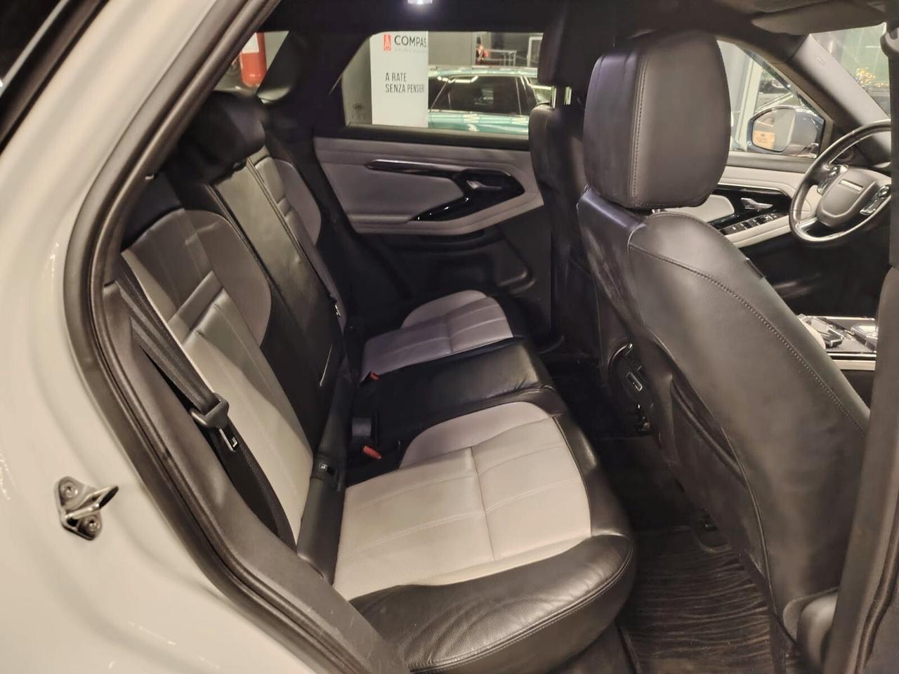 Land Rover Range Evoque 2.0D I4-L.Flw 150 CV AWD Auto R-Dynamic S