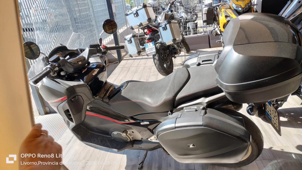 Honda Integra 750