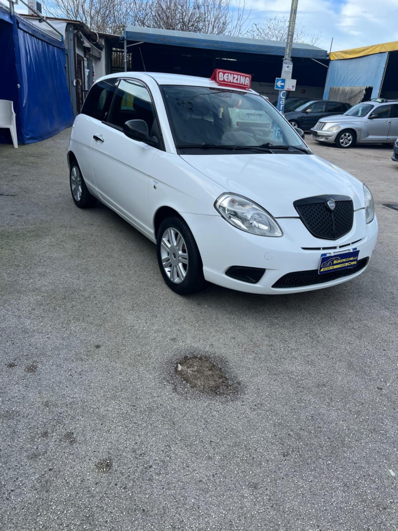 Lancia Ypsilon 1.2 Elle