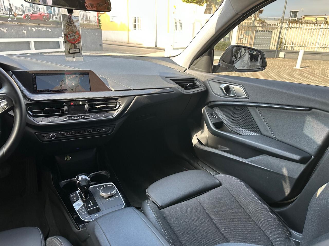 Bmw 116 116d 5p. Sport