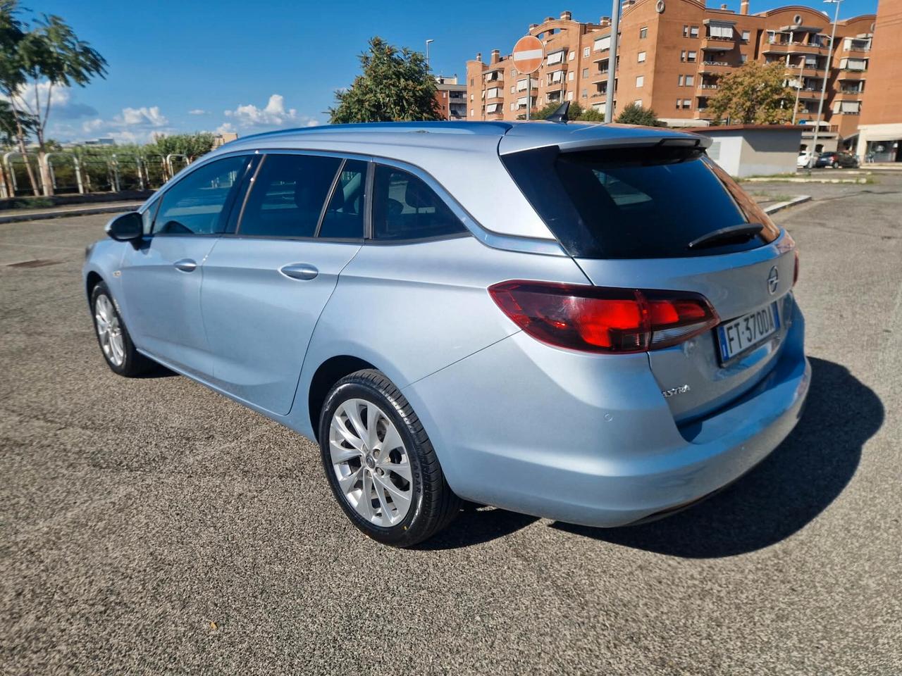 Opel Astra 1.4 Turbo 110cv Metano Rinnovato