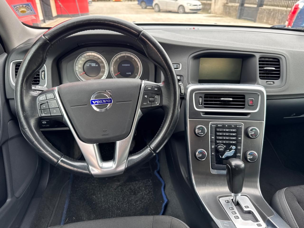 Volvo V60 D3 Geartronic Summum