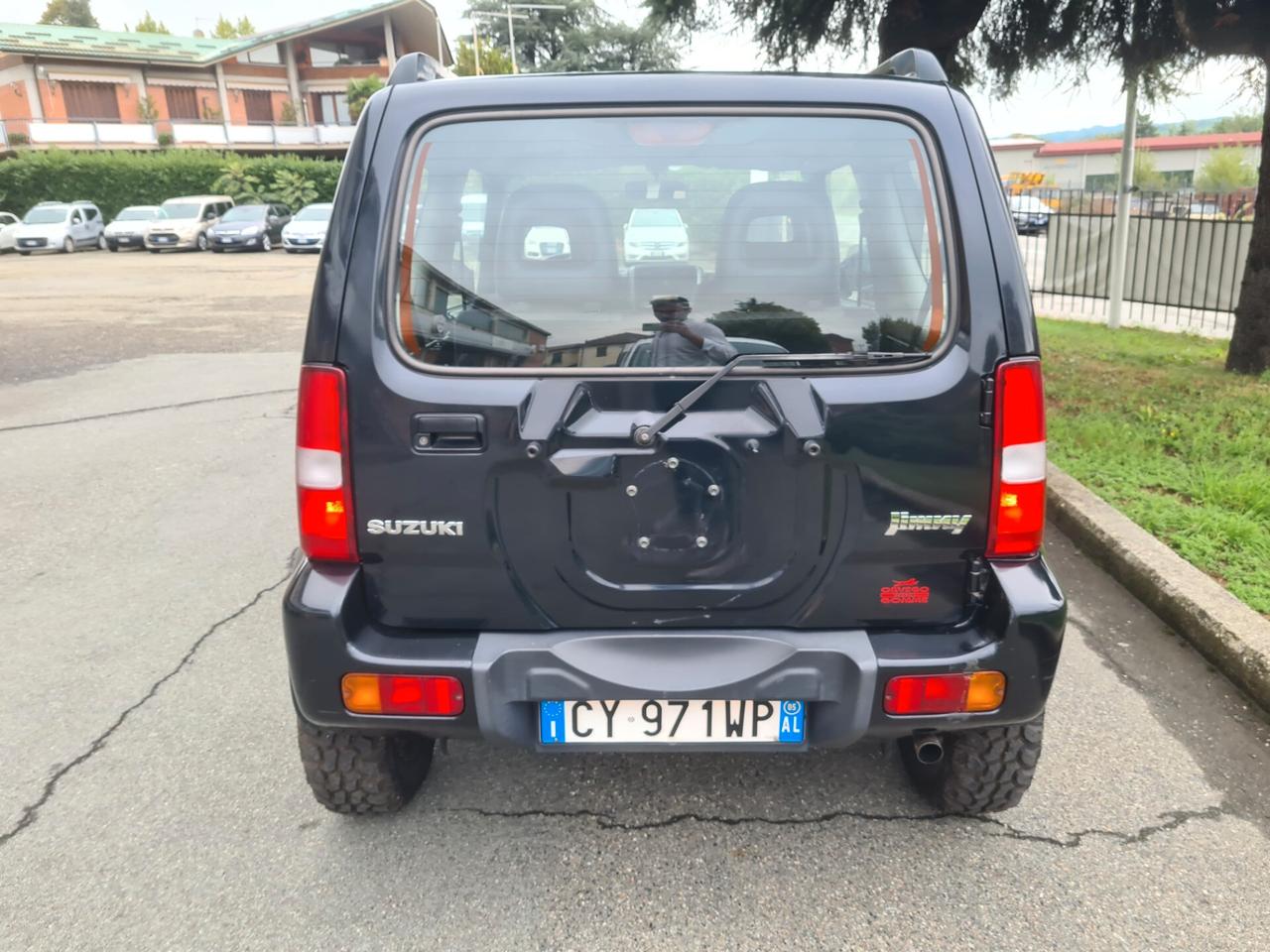 Suzuki Jimny 1.5 DDiS cat 4WD JLX