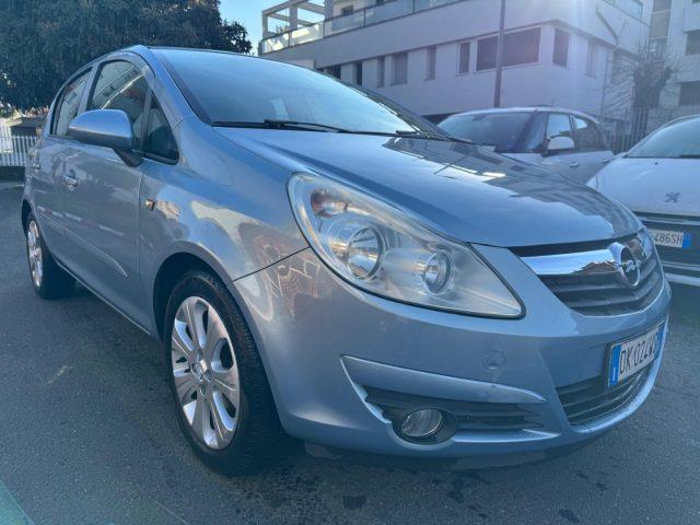 OPEL Corsa 1.4 16V 5 PORTE COSMO