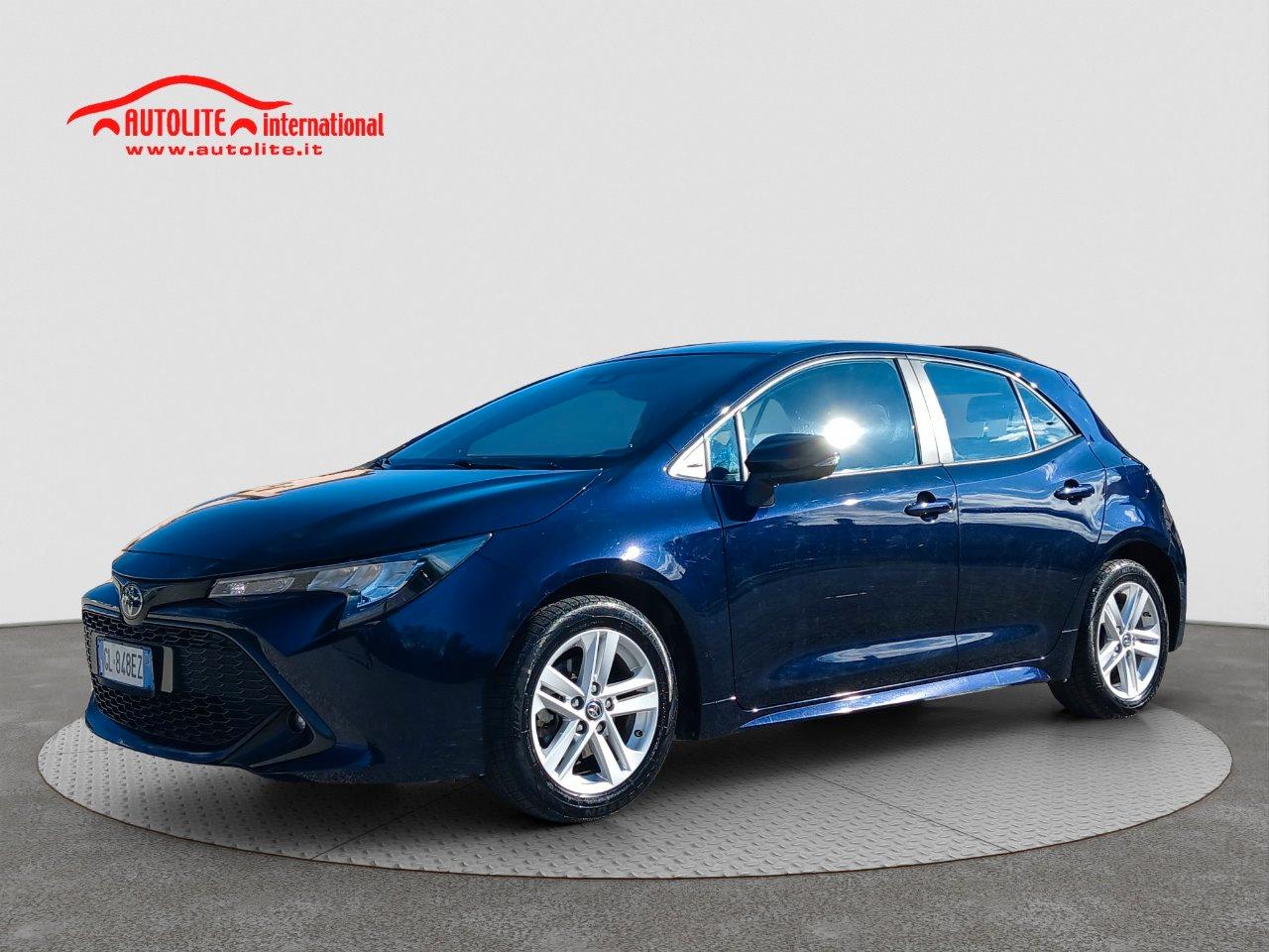Toyota Corolla 1.8h Business cvt