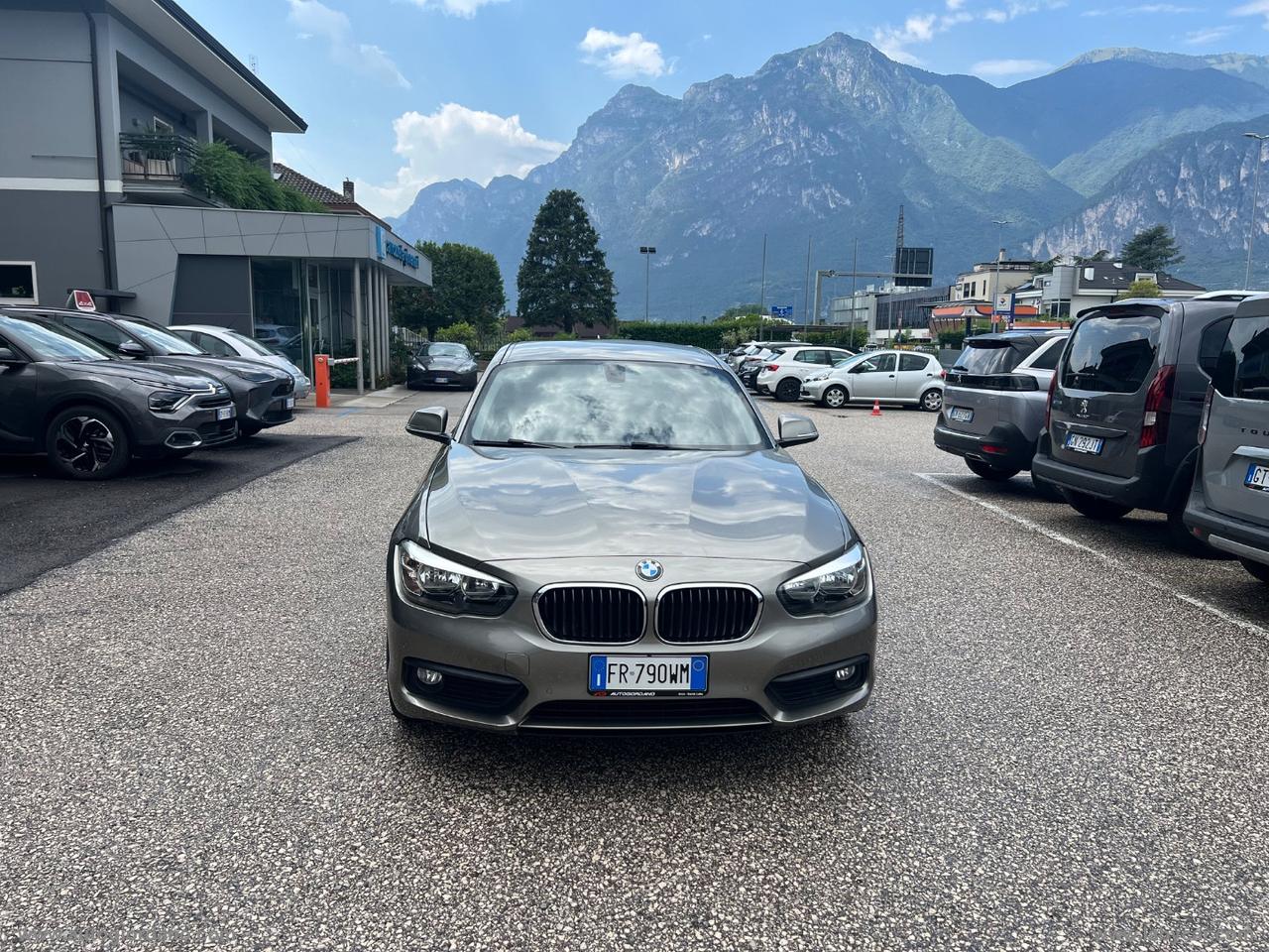 BMW 116d 5p. Urban
