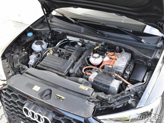 AUDI Q3 SPB 45 TFSIe S-Tronic S-Line LED, Navi, Cerchi 19"