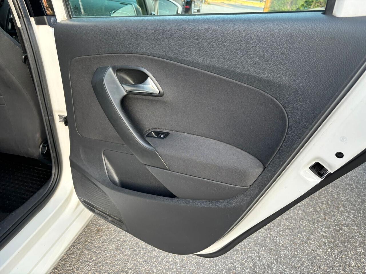 Volkswagen Polo 1.2 70 CV 5p. Comfortline OK Neopatentati