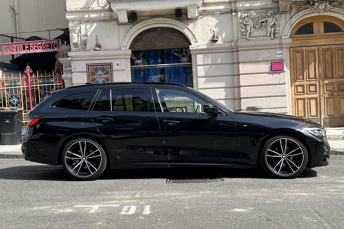 BMW 318d 48V Touring Msport