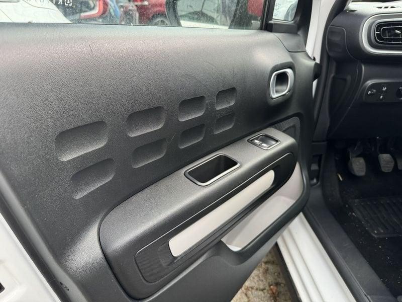 Citroën C3 III 2017 1.2 puretech Feel s&s 83cv neopatentati my18