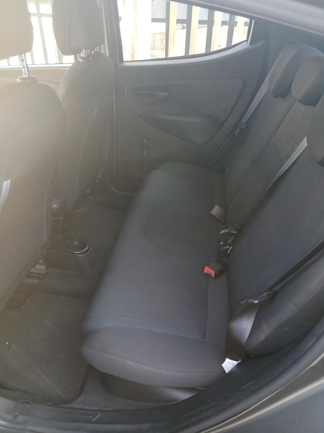 Lancia Ypsilon 1.2 69 CV 5 porte GPL Ecochic Platinum