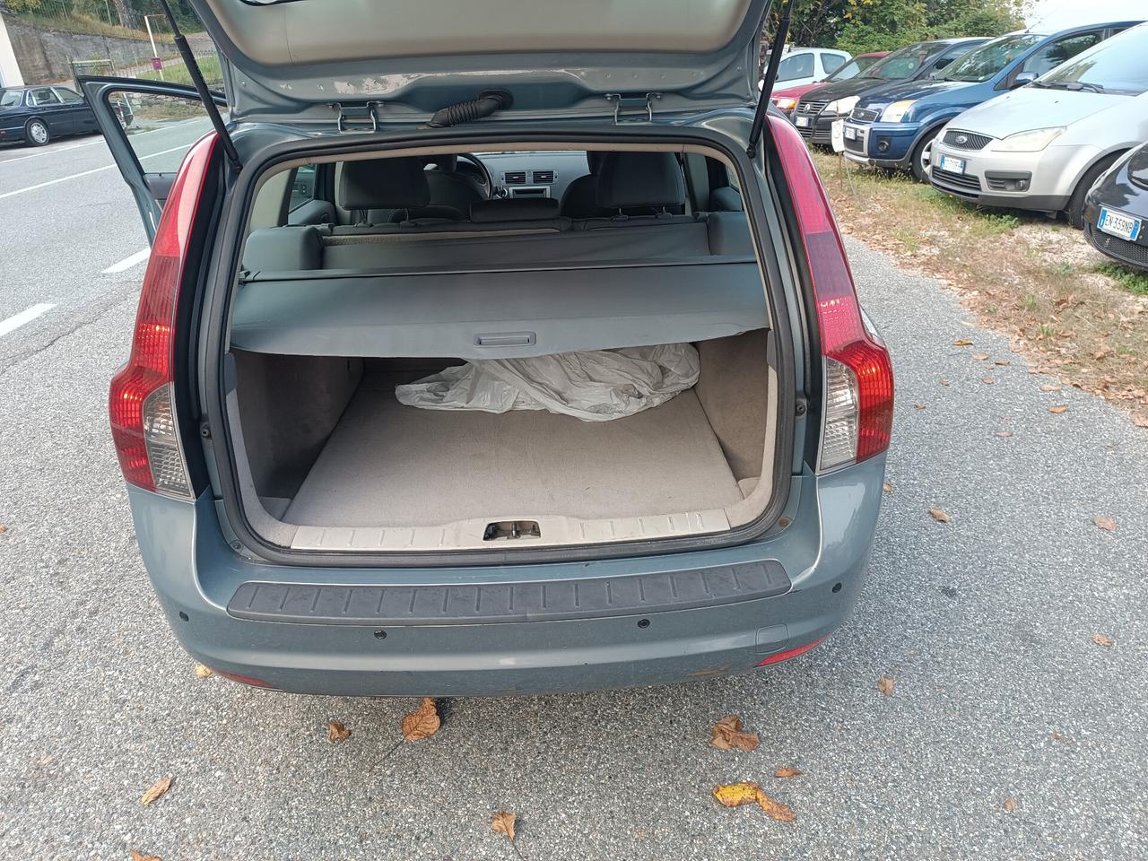Volvo V50 2.0 D cat Momentum