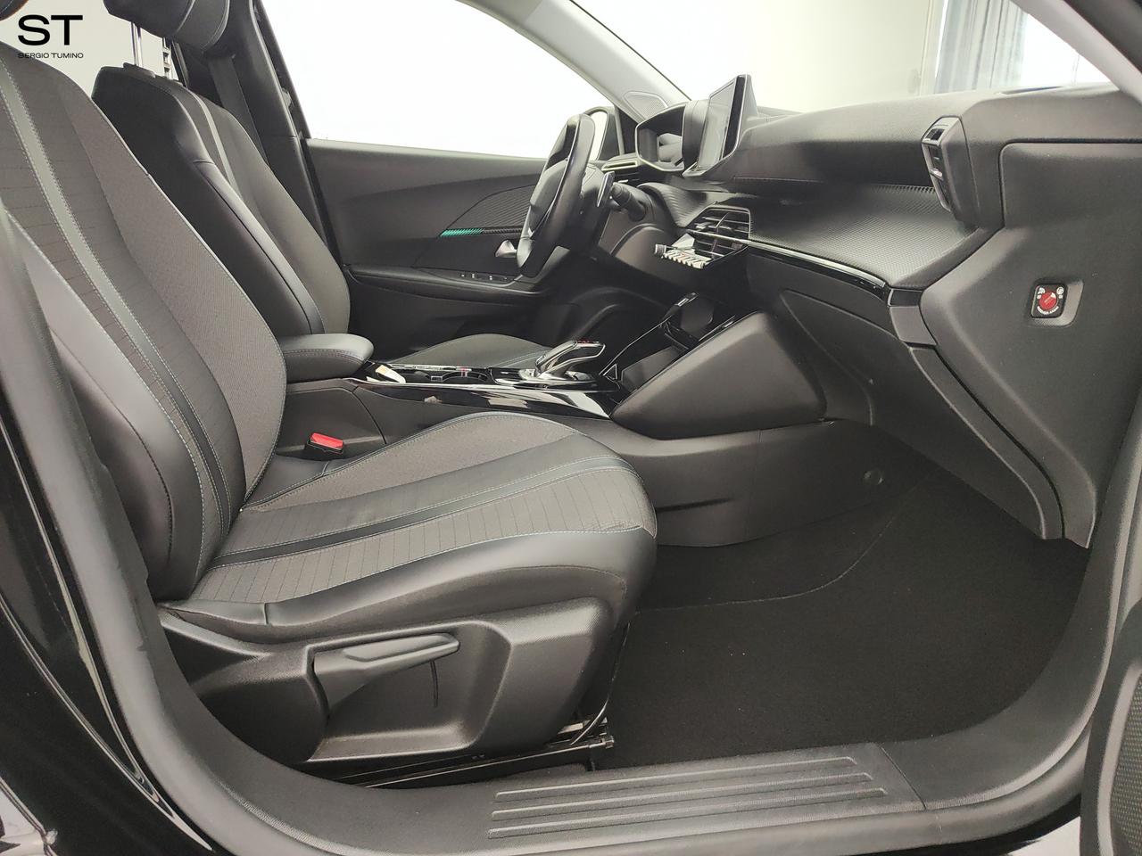 PEUGEOT 2008 2ª serie - 2008 BlueHDi 130 S&S EAT8 Allure Pack