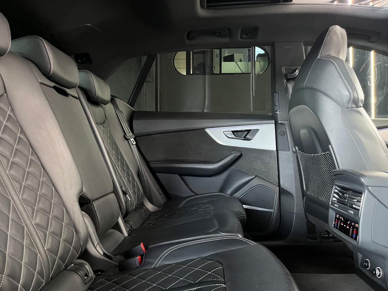 Audi Q8 50 TDI 286 CV quattro tiptronic S-Line TETTO FULL OPTIONAL IVA DEDUCIBILE