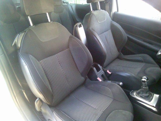 DS AUTOMOBILES DS 3 1.6 HDi 110 Sport Chic
