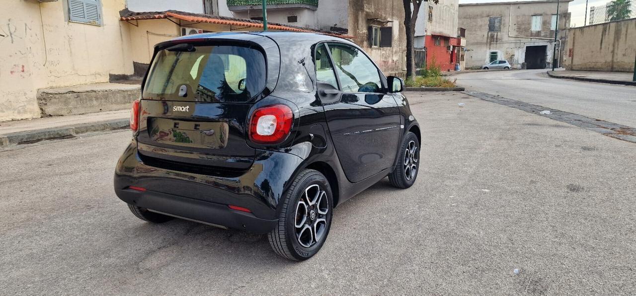 Smart ForTwo 0.9 90CV Turbo twinamic Prime.