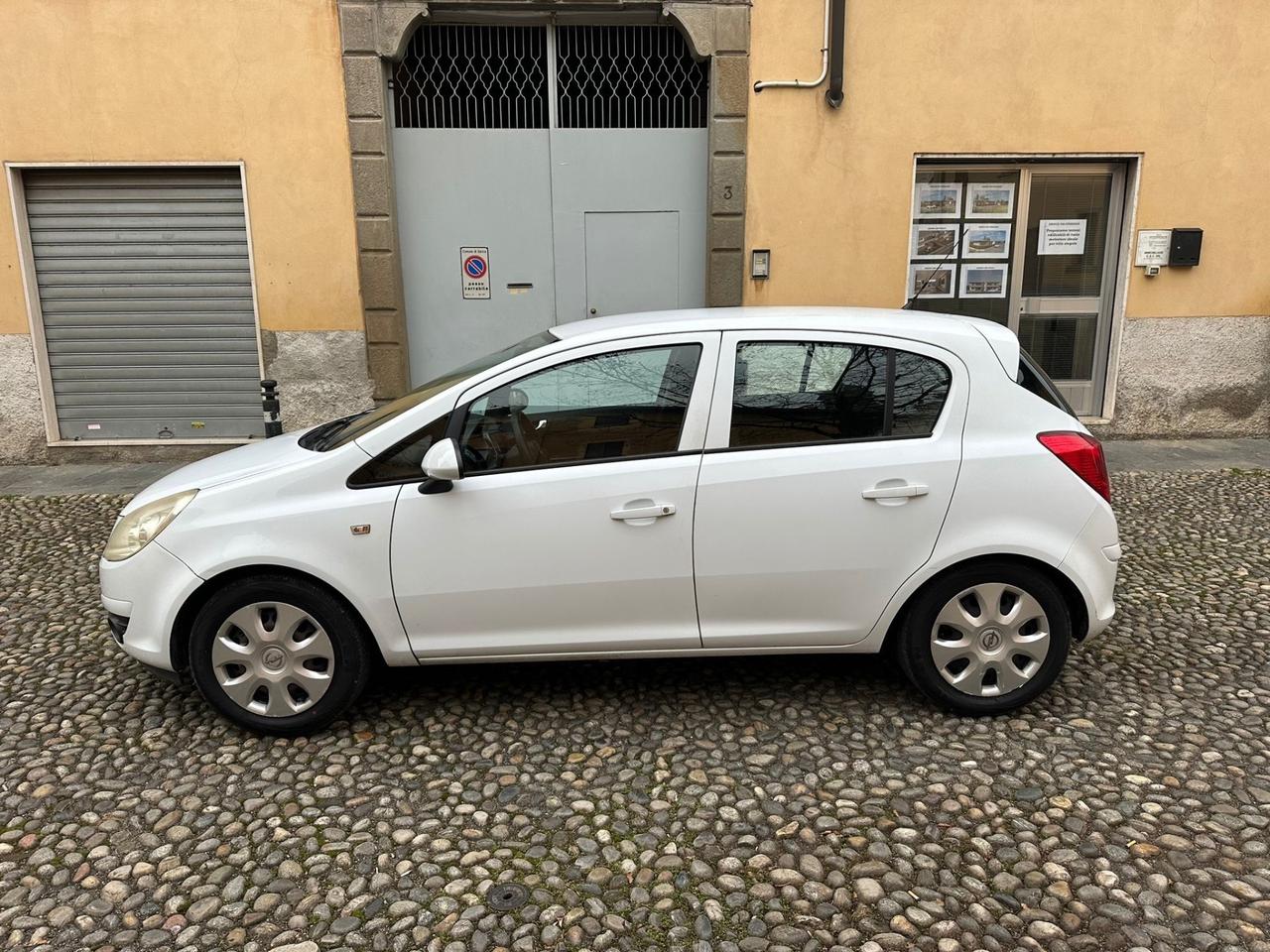 Opel Corsa 1.2 80CV 5 porte GPL-TECH Enjoy