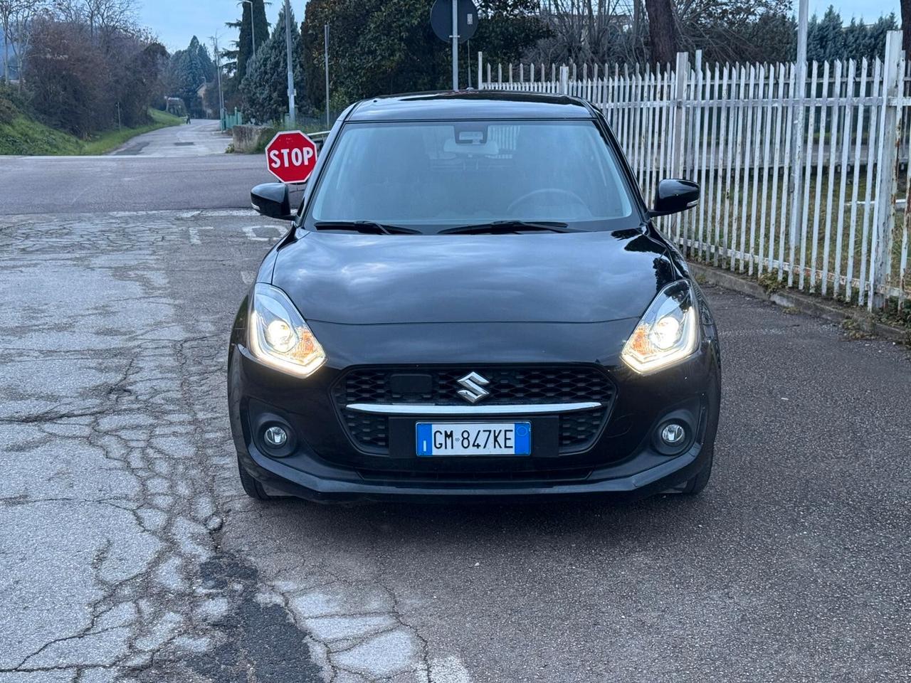 Suzuki Swift 1.2 Hybrid Top