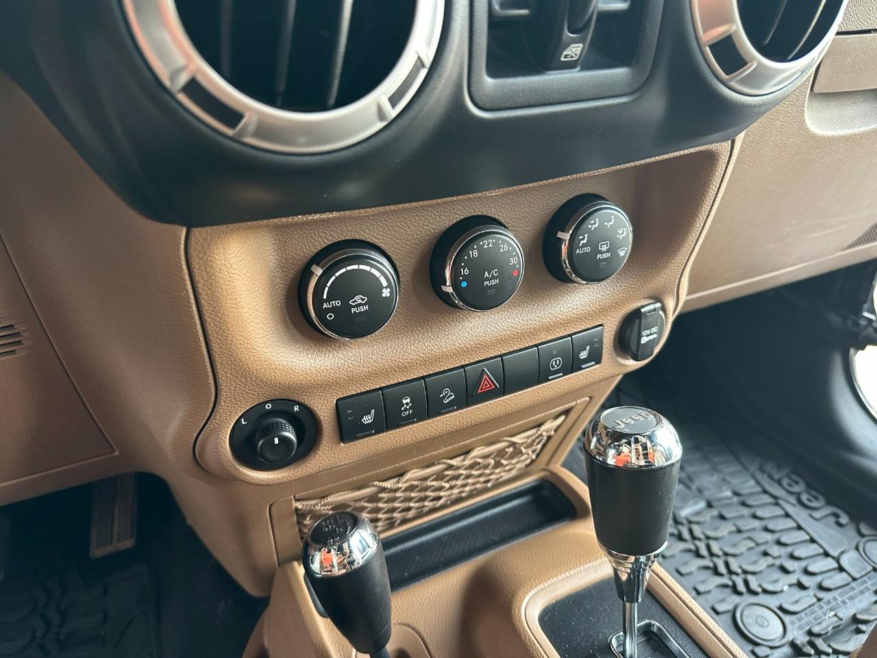Jeep Wrangler Unlimited 3.6 V6 Rubicon JK auto GPL