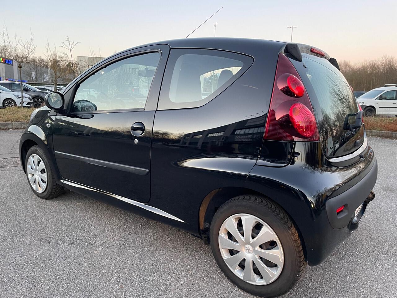 Peugeot 107 1.0 68CV 3p.Neopatentati*Solo 60000km*