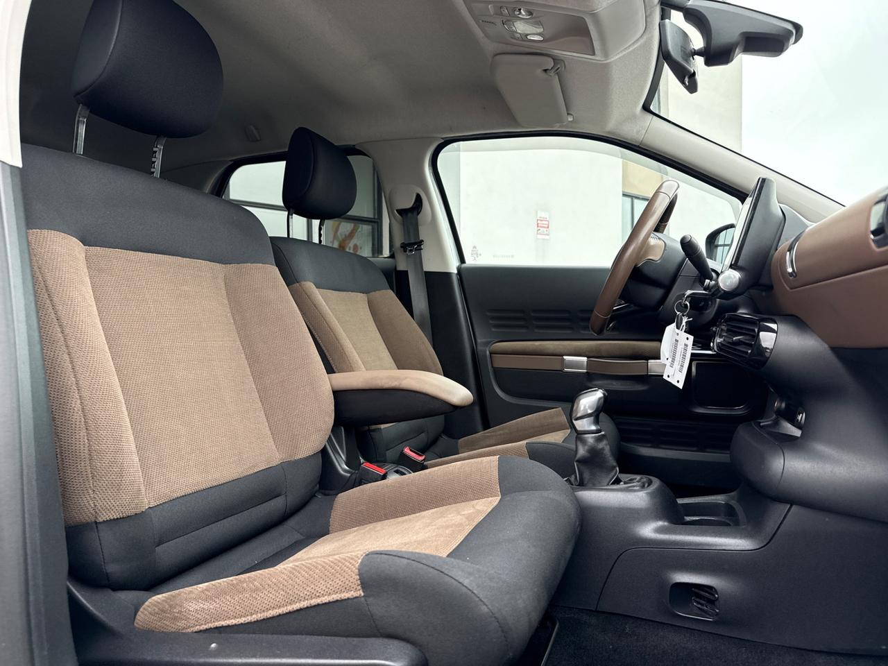 Citroen C4 Cactus BlueHDi 100 Shine