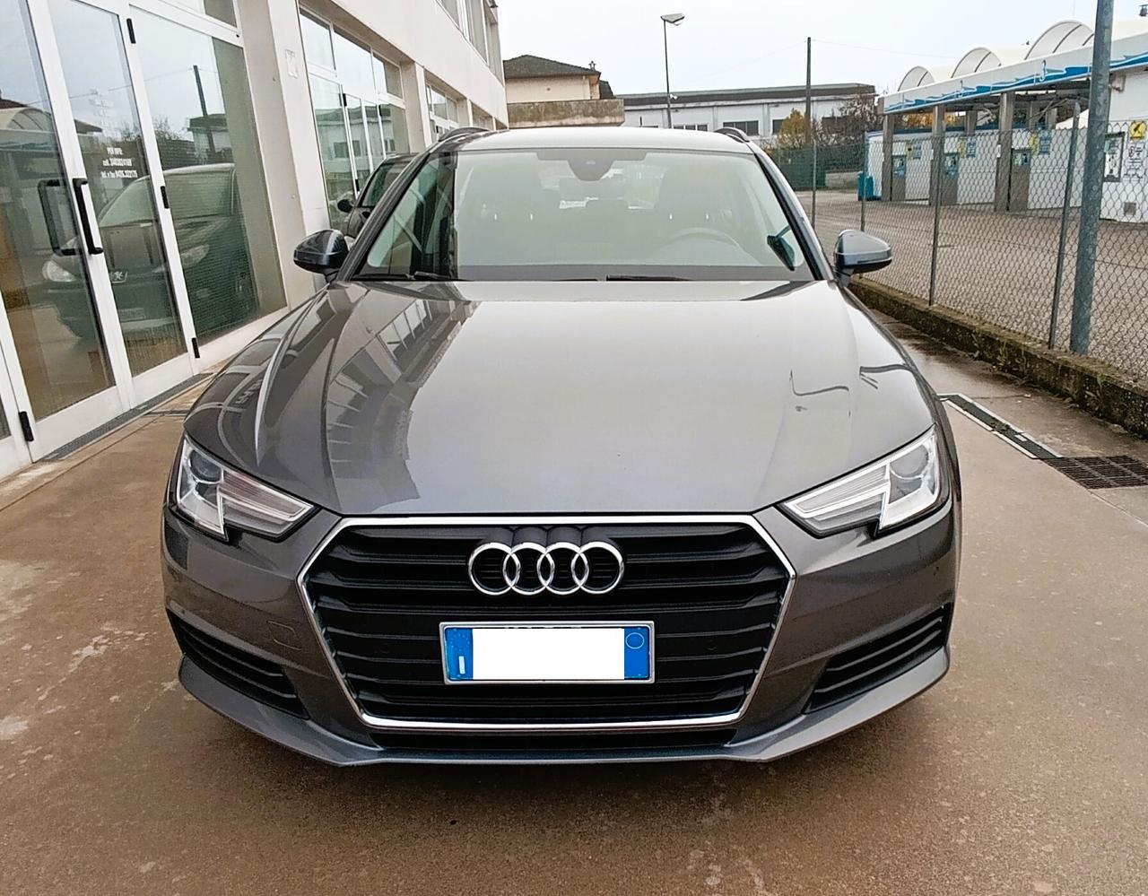 Audi A4 35 Avant 2.0 TDI 150 CV ultra S tronic Business