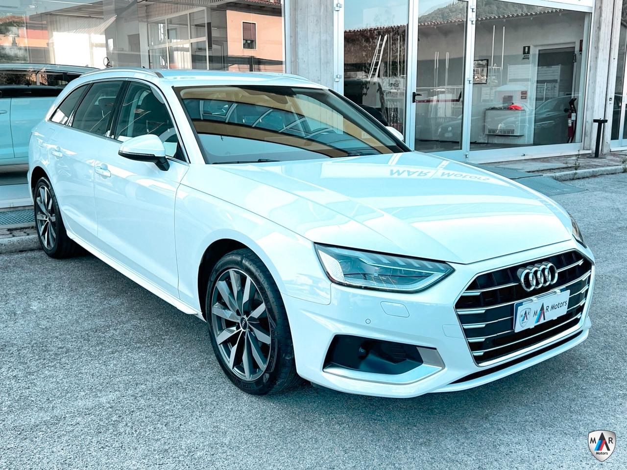 Audi A4 35 TDI/163 CV S tronic Business Advanced