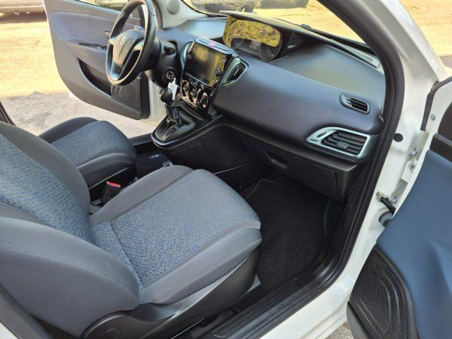 LANCIA Ypsilon 1.0 FireFly 5 posti Hybrid Gold -No vincoli finanz