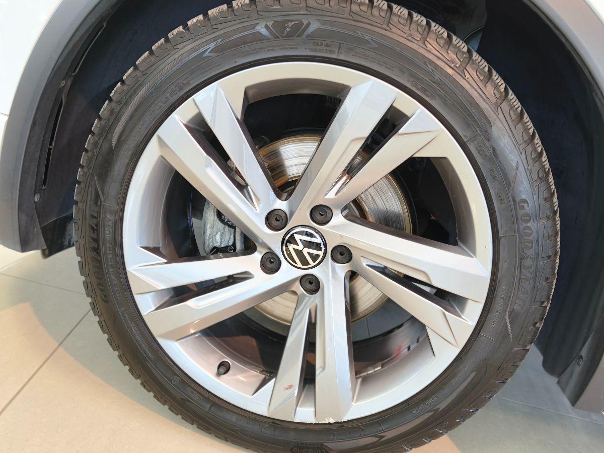 VOLKSWAGEN Tiguan 2.0 TDI R-Line Tetto Solo 80.000km