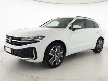 Volkswagen Touareg 3.0 v6 tdi scr r-line 231cv auto