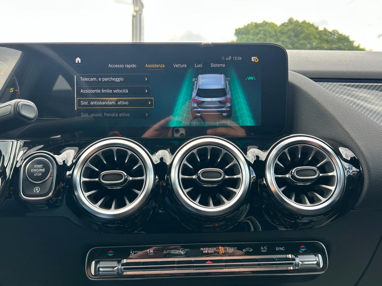 Mercedes-Benz GLA 200 d Premium auto