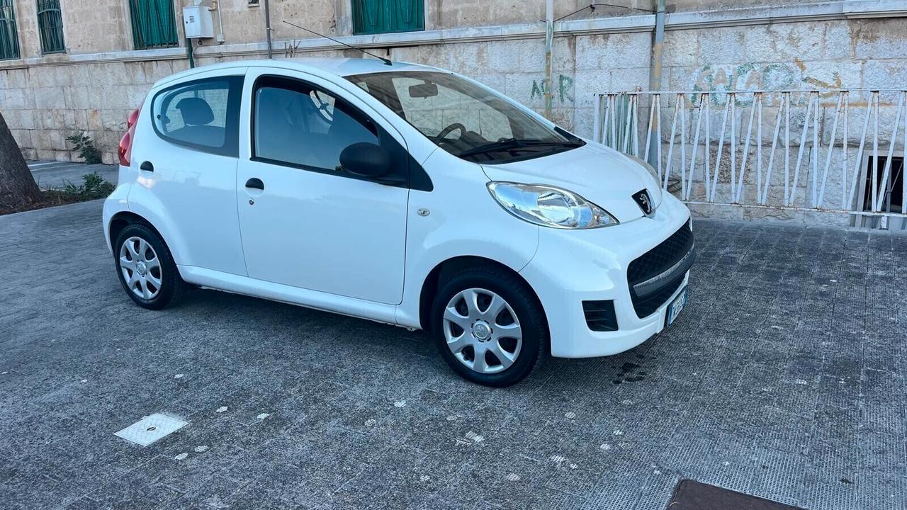 Peugeot 107 1.0 68CV 5p. Plaisir Km 52.000