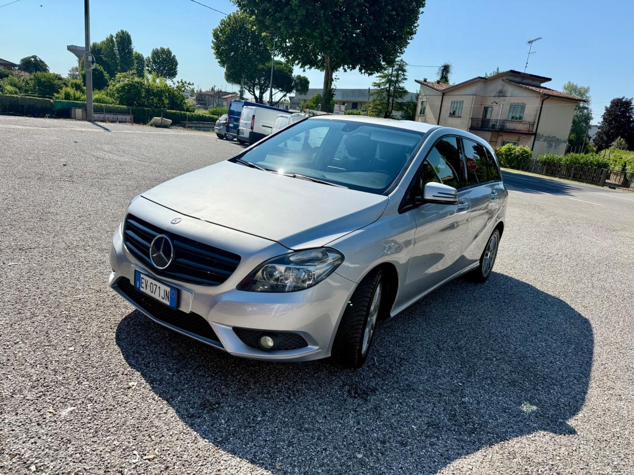 Mercedes-benz B 180 CDI Premium Ok NEOPATENTATI