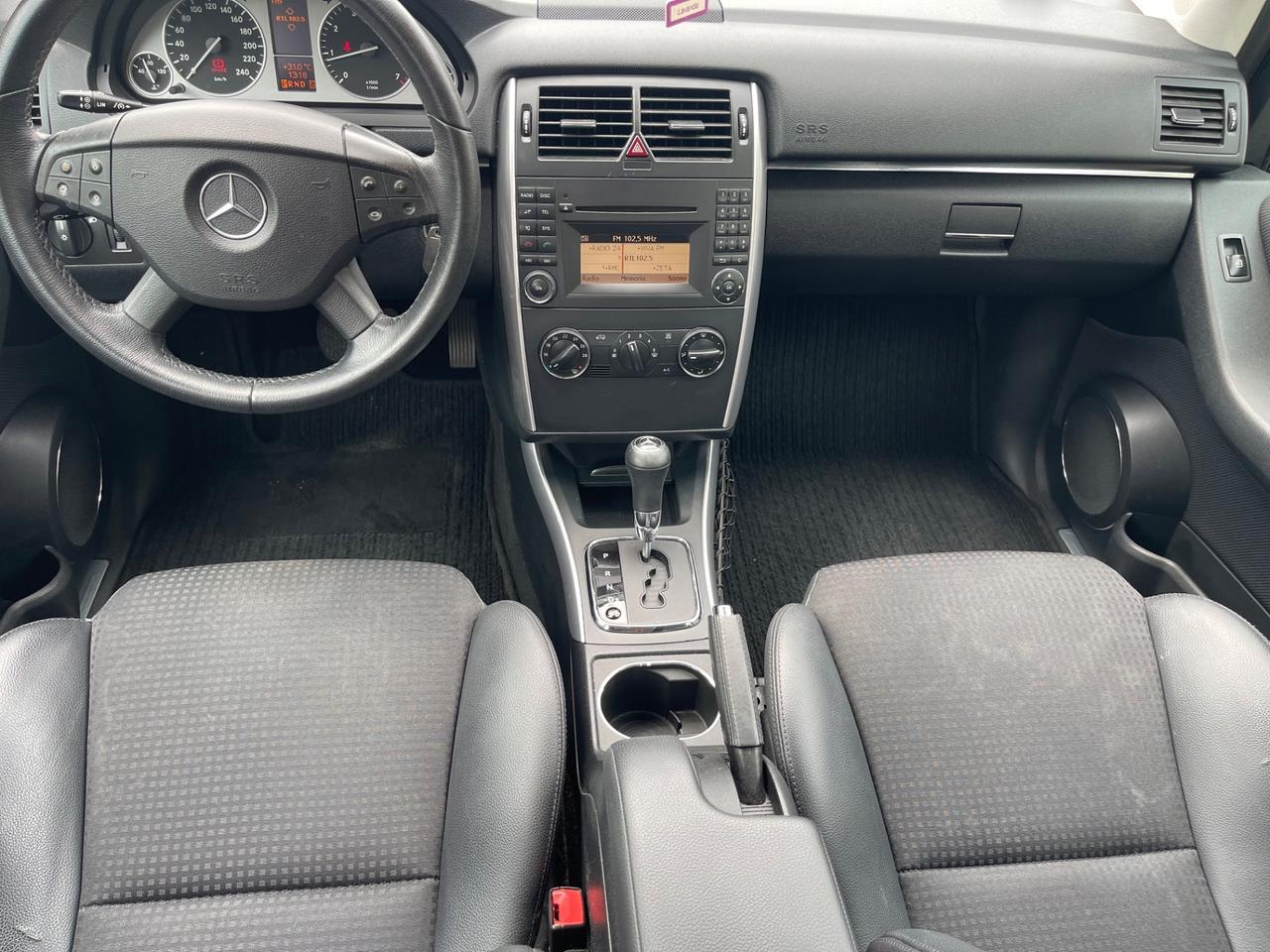 Mercedes-benz B 180 AUTOMATIC Executive
