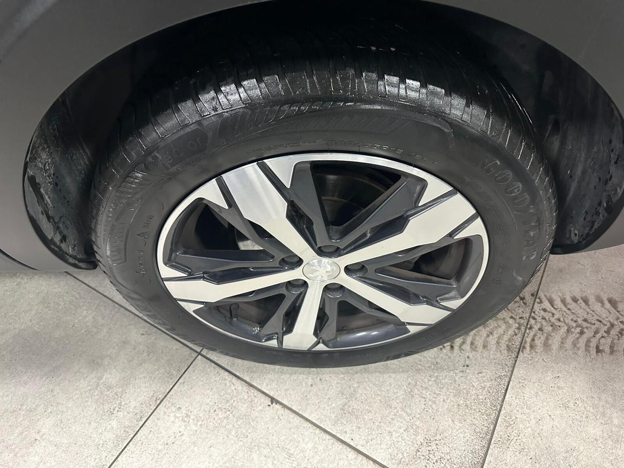 Peugeot 5008 BlueHDi 130 S&S EAT8 GT Line 7 Posti